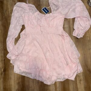 Pink Lace romper with Puff Sleeves